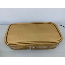 NECESSAIRE DOURADA